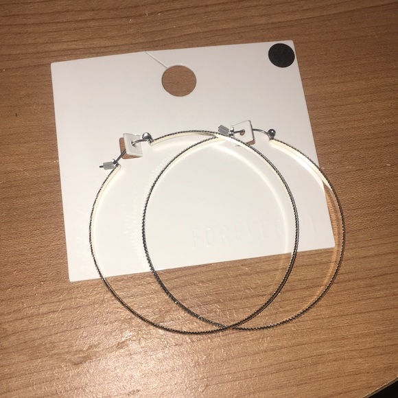 Forever 21 silver hoop earrings - Picture 1 of 3
